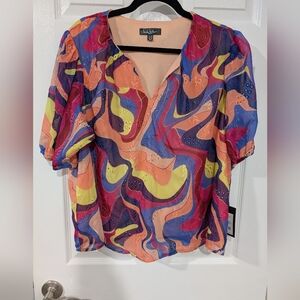 NWT Nicole Miller Woman Floral Embroidery Design Swirl Blouse in Size 1X